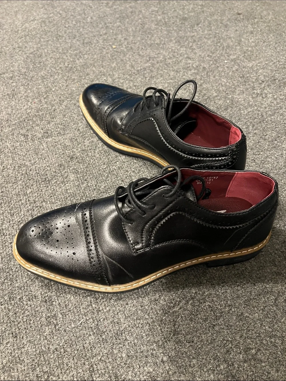 Men's Black Wingtip Oxfords with Contrast Welt